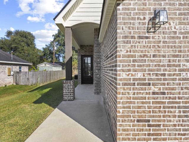 House for sale in Bridge City, Texas