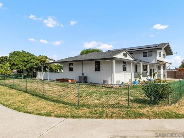House for sale in El Cajon, California