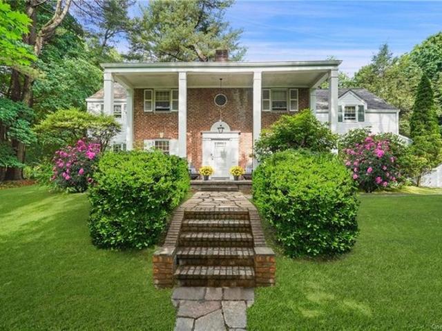 House for sale in Chappaqua, New York