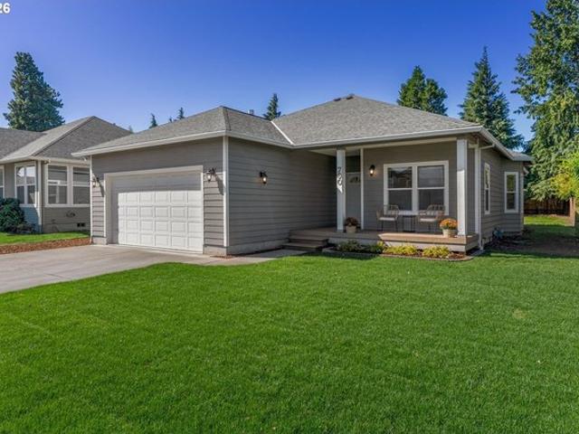 House for sale in Oregonia