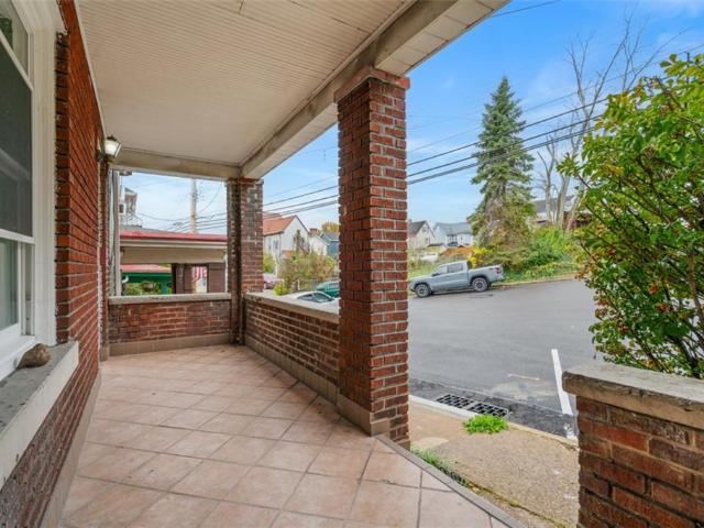 House for sale in Carnegie, Pennsylvania