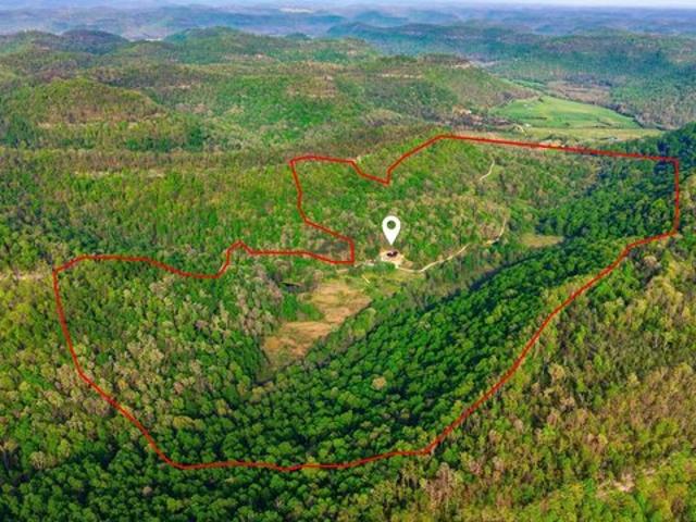 Farm for sale in Irvine, Kentucky