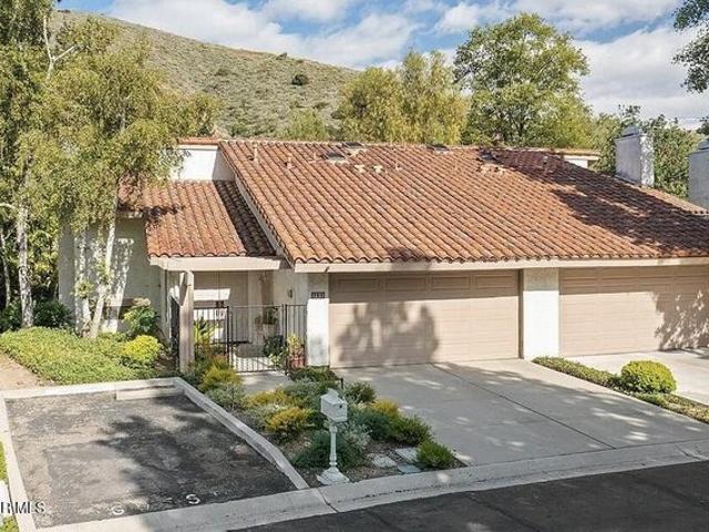 Townhouse for sale in Westlake Village, Los Angeles County