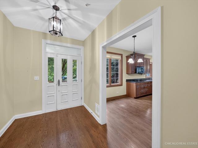 Townhouse for sale in Glen Ellyn, DuPage County