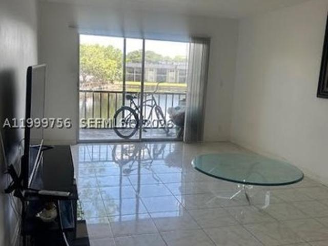 Condo for sale in Tamarac, Florida