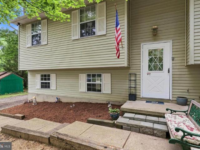 House for sale in Owings, Maryland