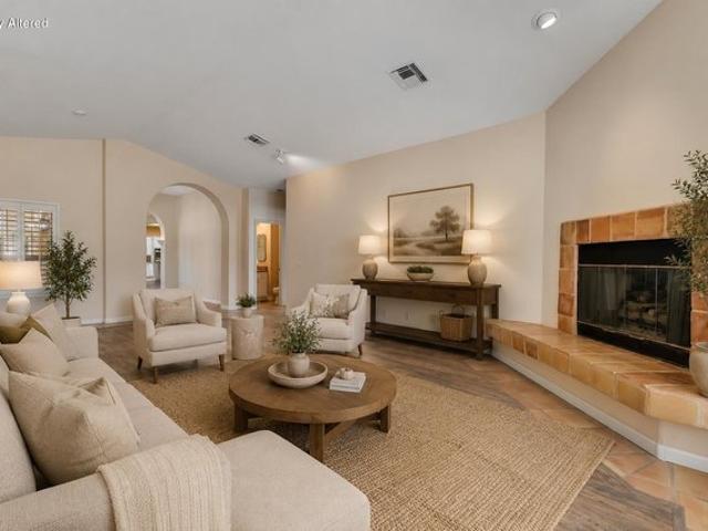 Condo for sale in Bermuda Dunes, California