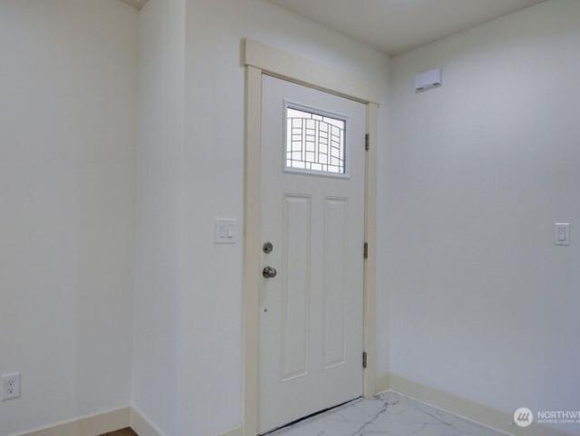 House for sale in Deming, Washington