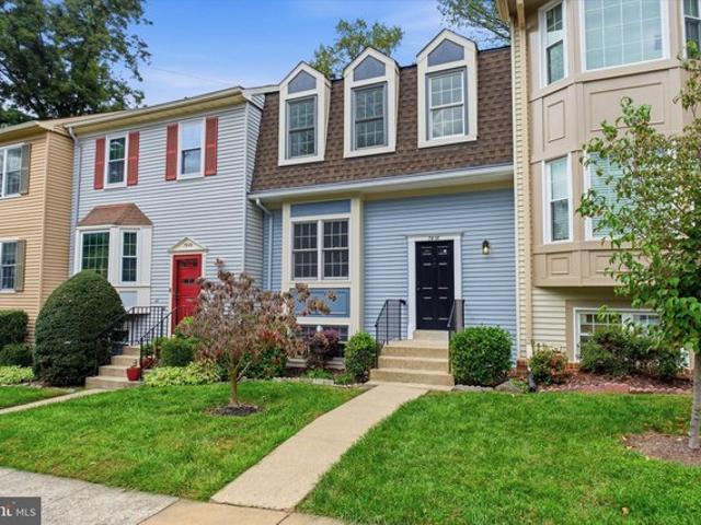 Townhouse for sale in Annandale, Fairfax County