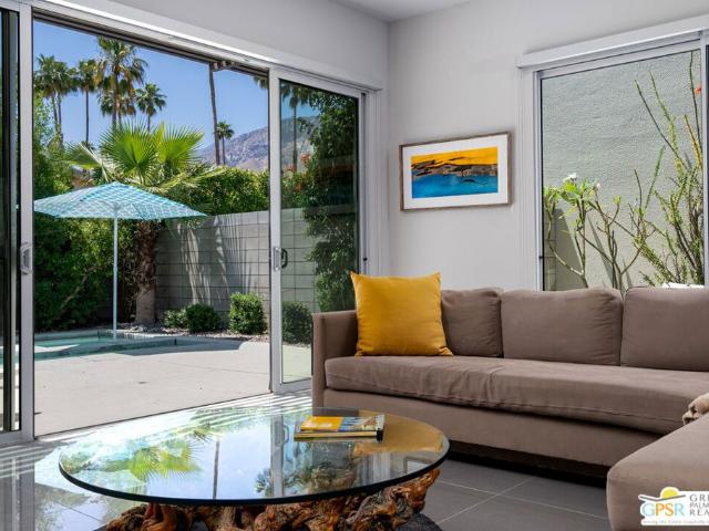 Apartment for rent in Palm Springs, California