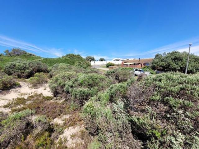 Land for sale in Cape St Francis, Eastern Cape