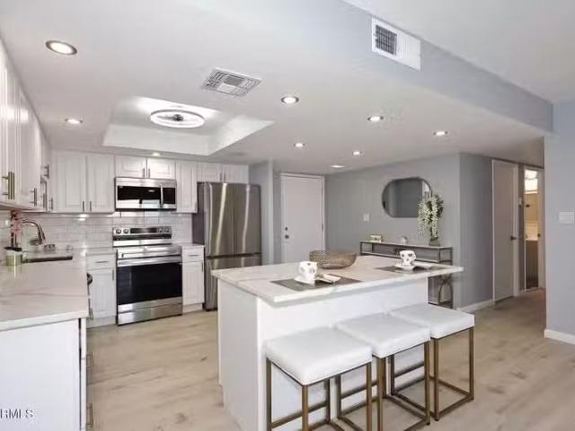 House for sale in Scottsdale House for sale in Scottsdale