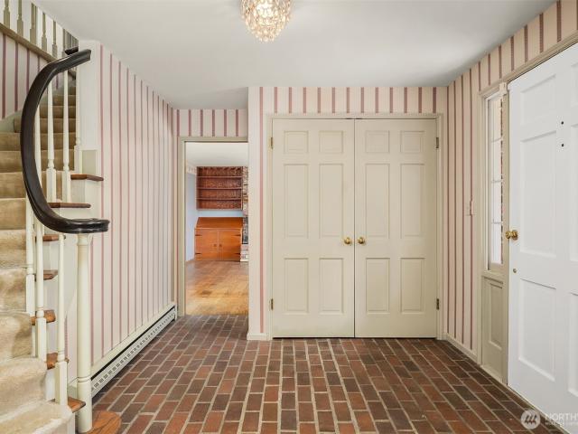 House for sale in Mercer Island, Washington