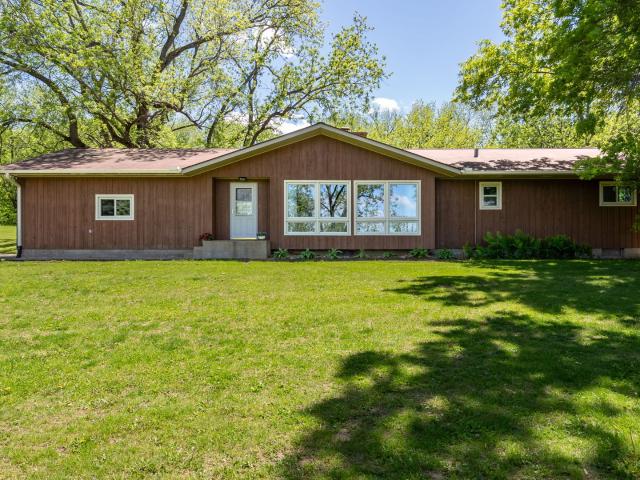 House for sale in Andalusia, Illinois