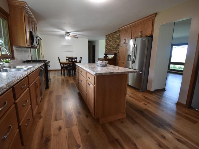 House for sale in Andalusia, Illinois
