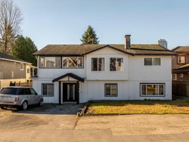 House for sale in Strawberry Hill, Surrey