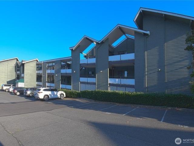 Condo for sale in Edmonds, Washington