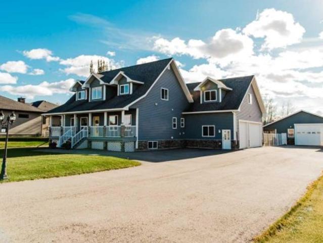 House for sale in Carriage Lane Estates, County of Grande Prairie