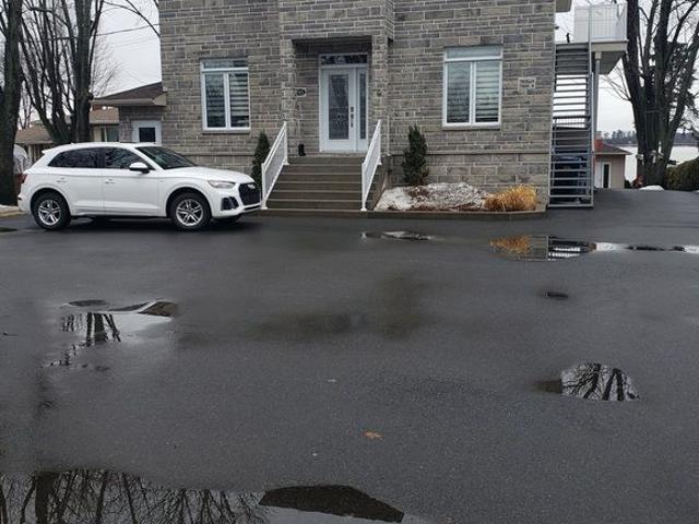 Apartment for rent in Pierre-de Saurel, Quebec