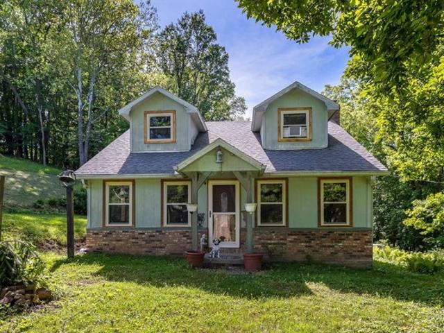 House for sale in Logan, Ohio