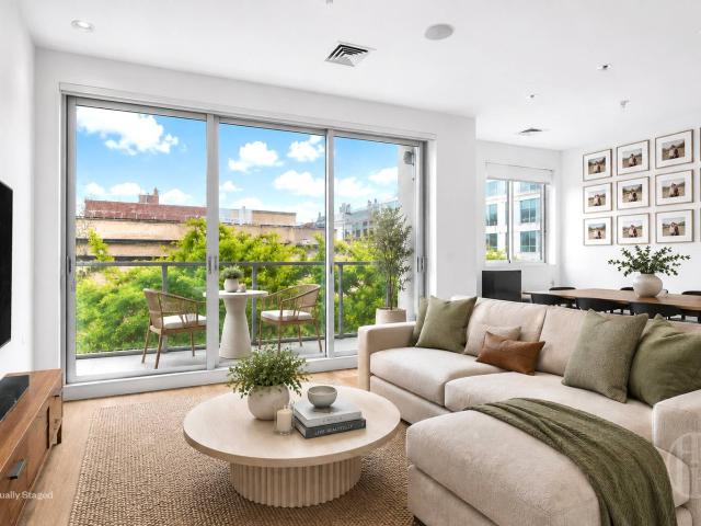 Condo for sale in Arverne, New York