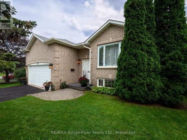 House for sale in Cobourg, Central Ontario