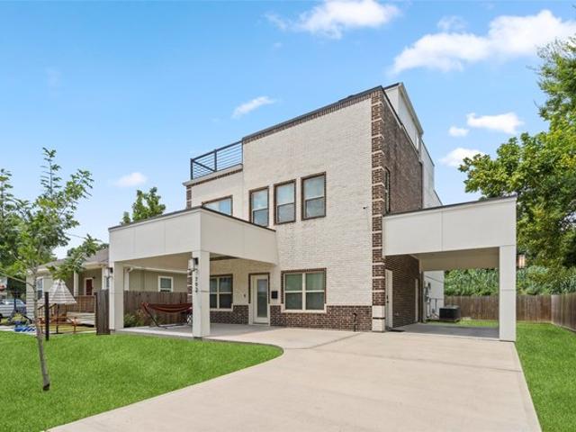 House for sale in Harris, Texas