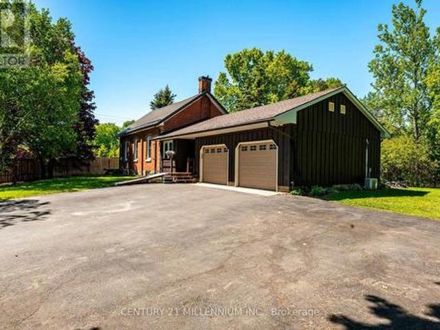House for sale in Dufferin, Ontario