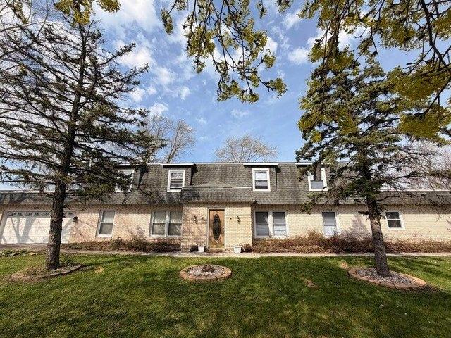House for sale in Merrillville, Indiana