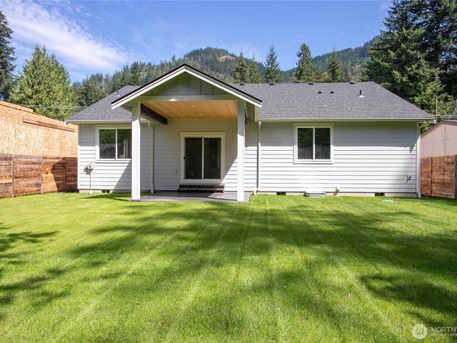 House for sale in Deming, Washington