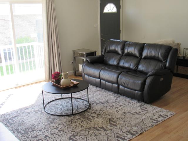 Condo for sale in Tinley Park, Illinois