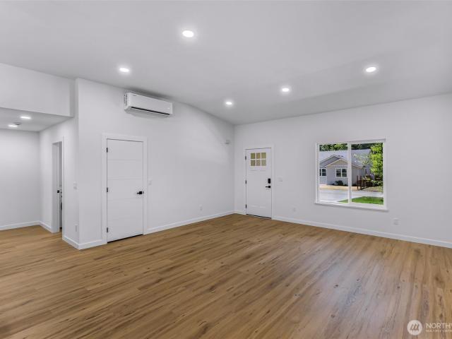 House for sale in Deming, Washington