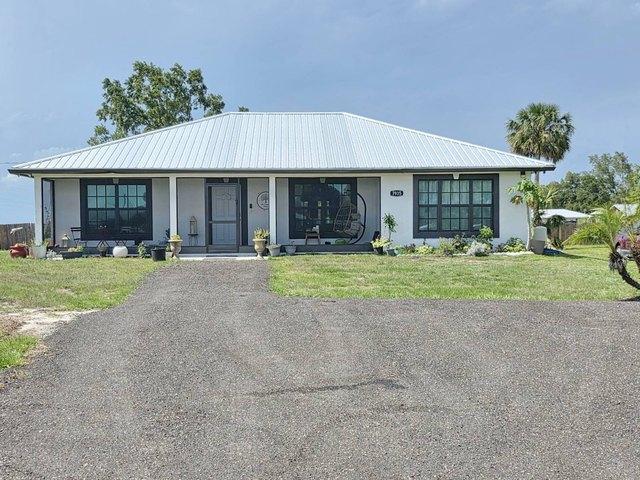 House for sale in Okeechobee, Florida