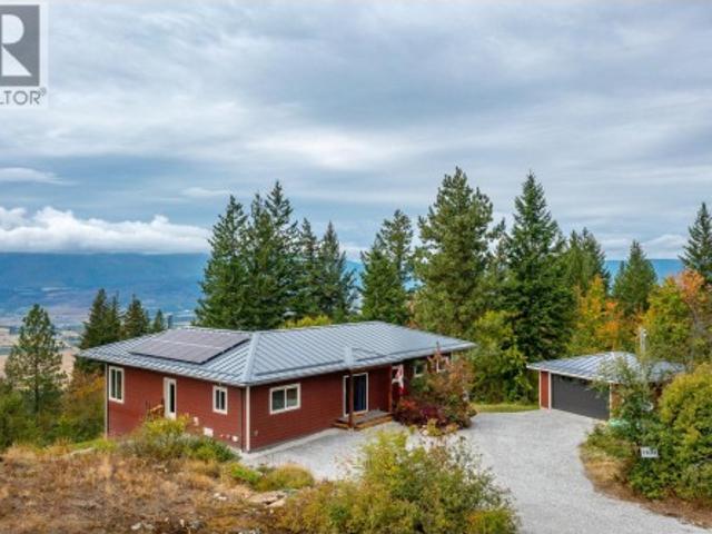 House for sale in Spallumcheen, British Columbia
