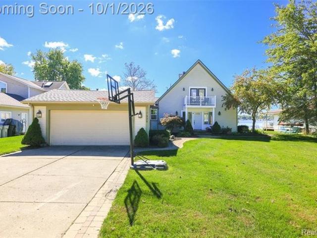 House for sale in Hamburg Township, Livingston County