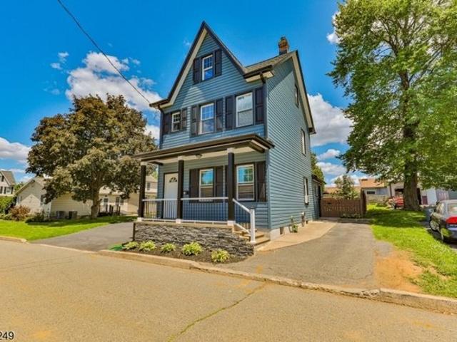 House for sale in Phillipsburg, Warren County