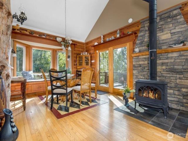 House for sale in Grapeview