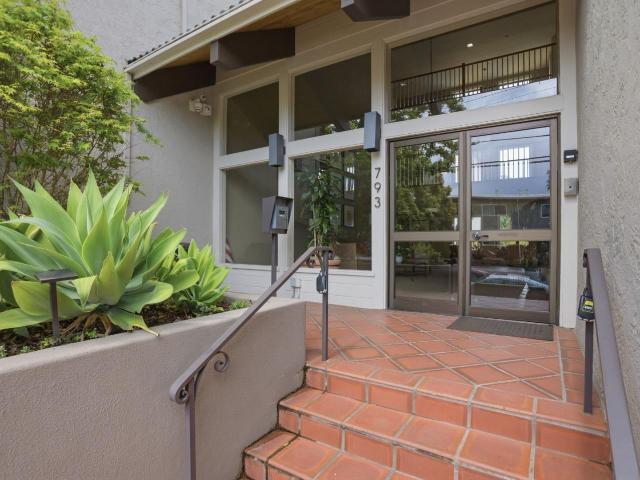 Condo for sale in San Mateo, California
