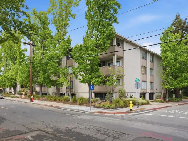 Condo for sale in San Mateo, California