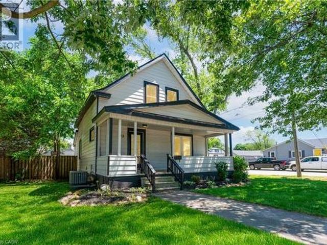 House for sale in Niagara, Ontario