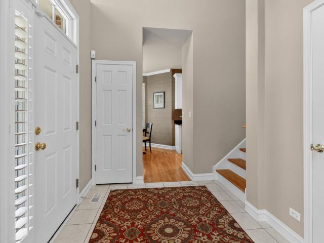 Townhouse for sale in Darien, Illinois