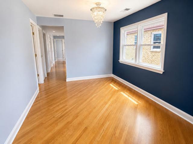 Condo for sale in Chicago Park, Illinois