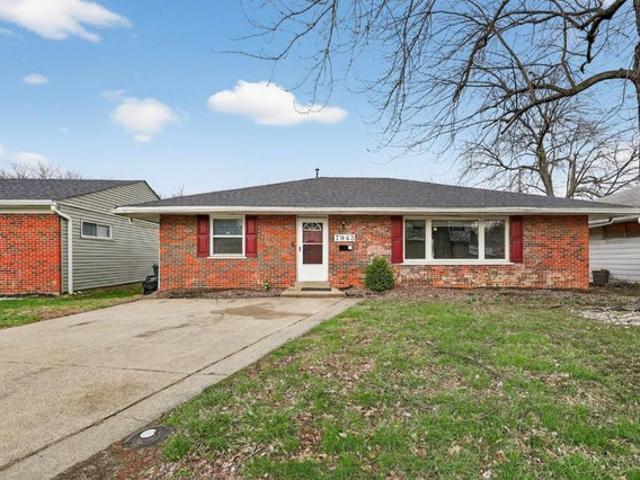 House for sale in Roselawn, Ohio
