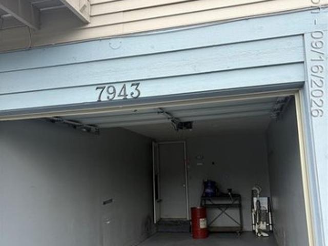 Condo for sale in Waterford, Michigan
