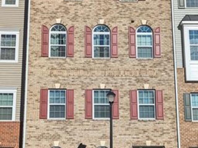 Condo for sale in Virginia