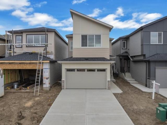 House for sale in Black Stone, City of Leduc