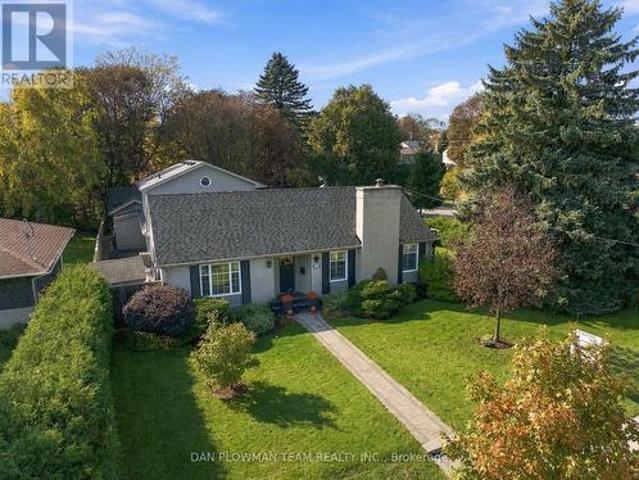 House for sale in Centennial, Oshawa