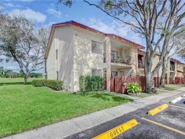House for sale in Pompano Beach