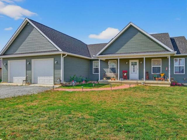 House for sale in Rochester, Indiana