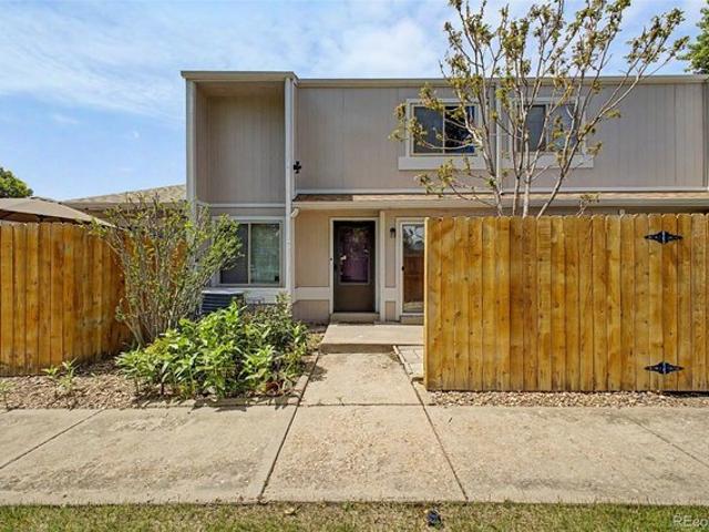 Townhouse for sale in Arvada, Colorado